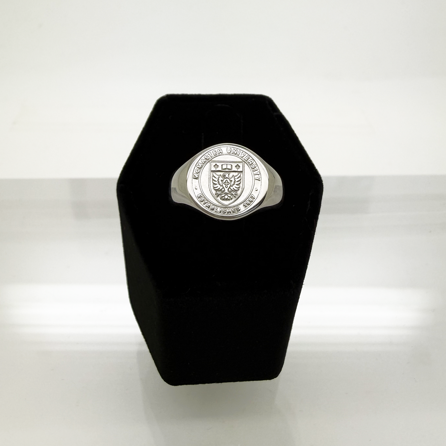 SIGNET RING - Sterling Silver